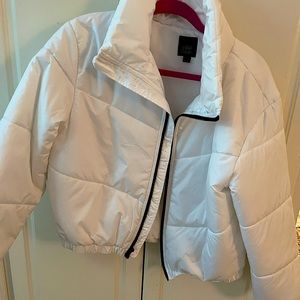 Target wild fable white puffer with black zipper